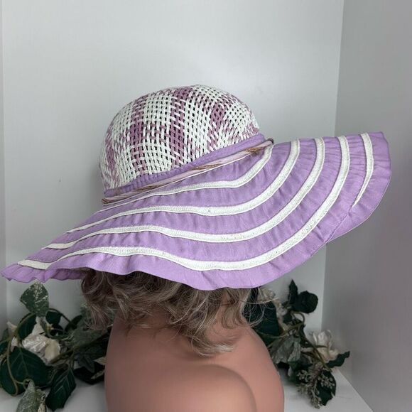 Vintage Women’s One Size Lilac And White Floppy Flower Detail Straw Derby Hat - Picture 3 of 11